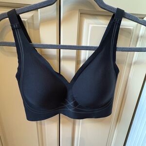 Seamless Black Bra